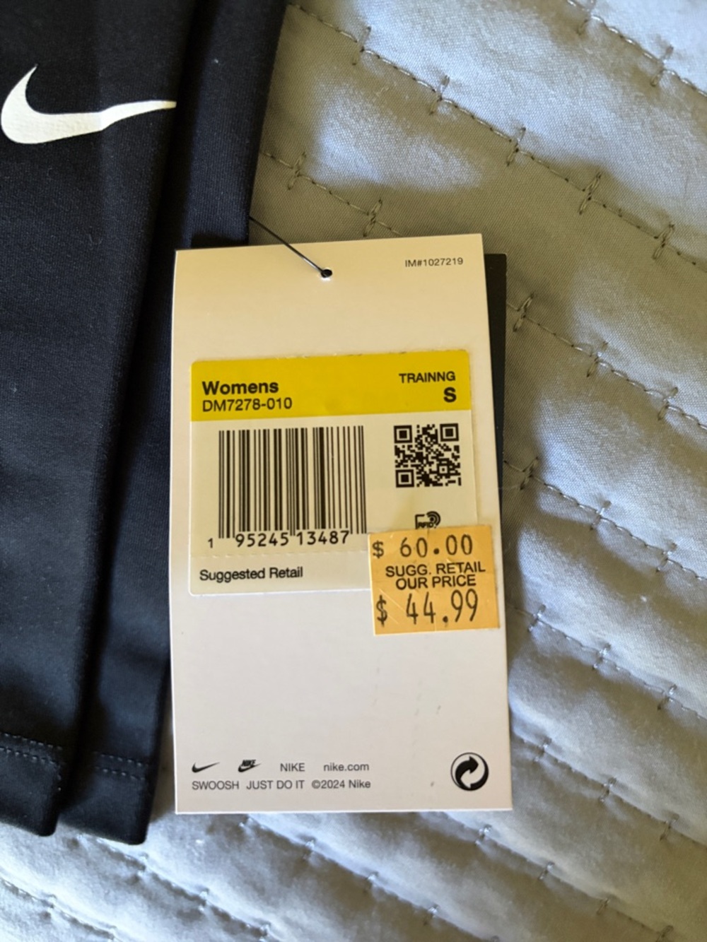 Nike Black High-Waist Performance Leggings - Picture 5 of 5